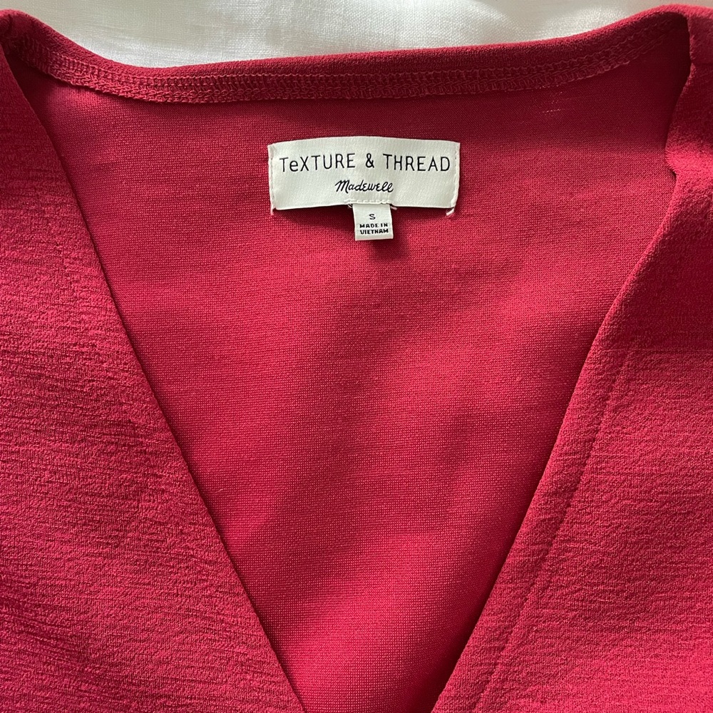 Madewell + Texture & Thread Red V Neck Tie Top Size Small